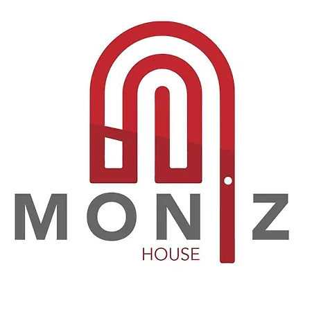 Moniz House Apartment *