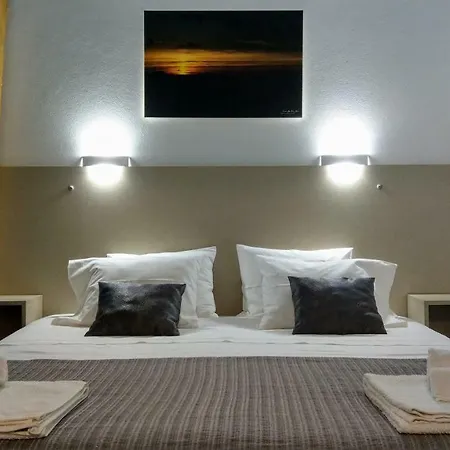 Moniz House Santa Cruz da Graciosa