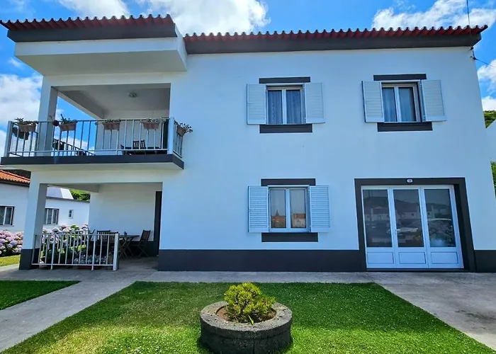 Moniz House Apartament